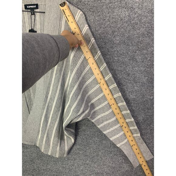 New Express Gray Striped Open Cardigan Size XL Women's - Picture 7 of 9